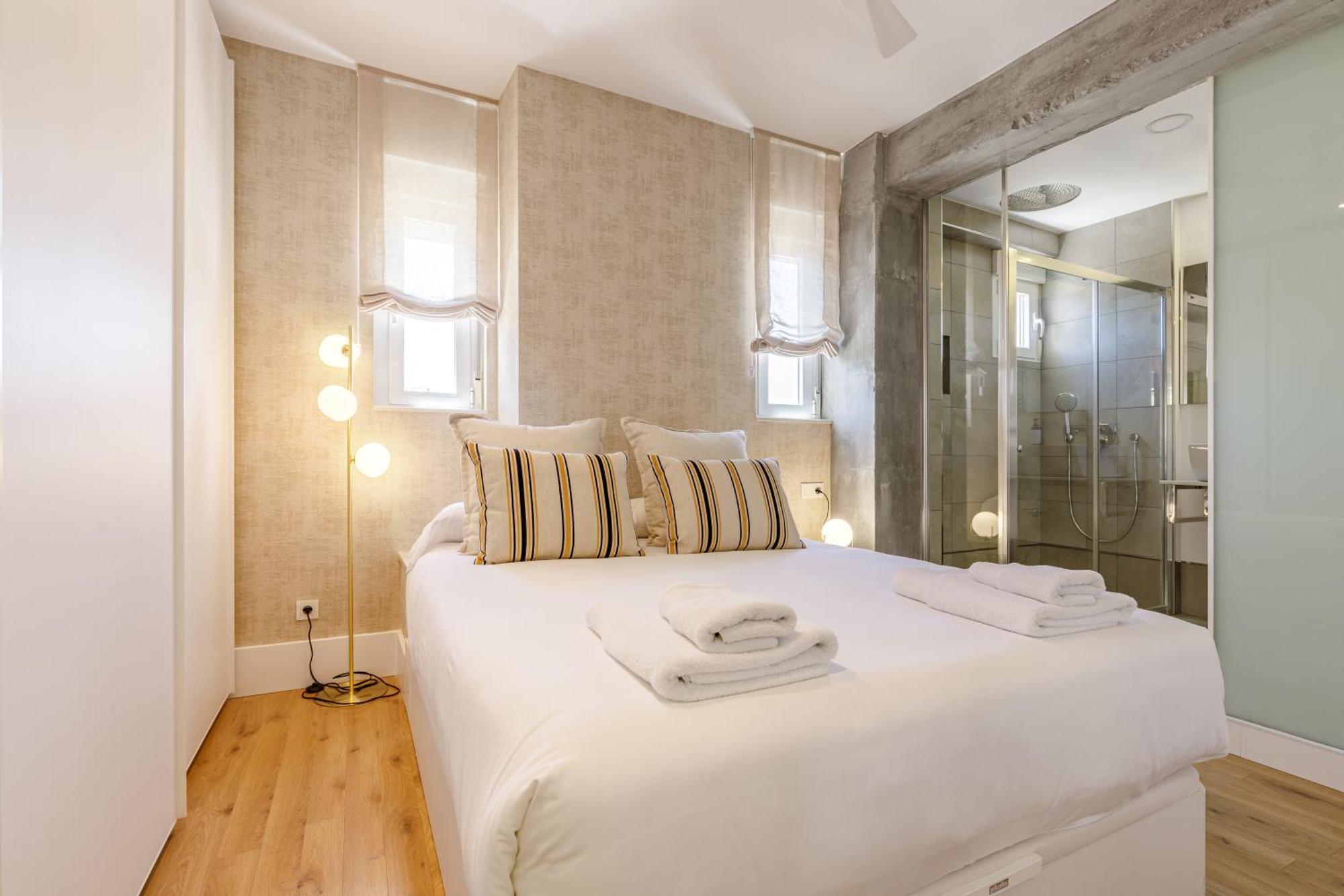 Six Apartments By Caleta Homes Malaga Ngoại thất bức ảnh