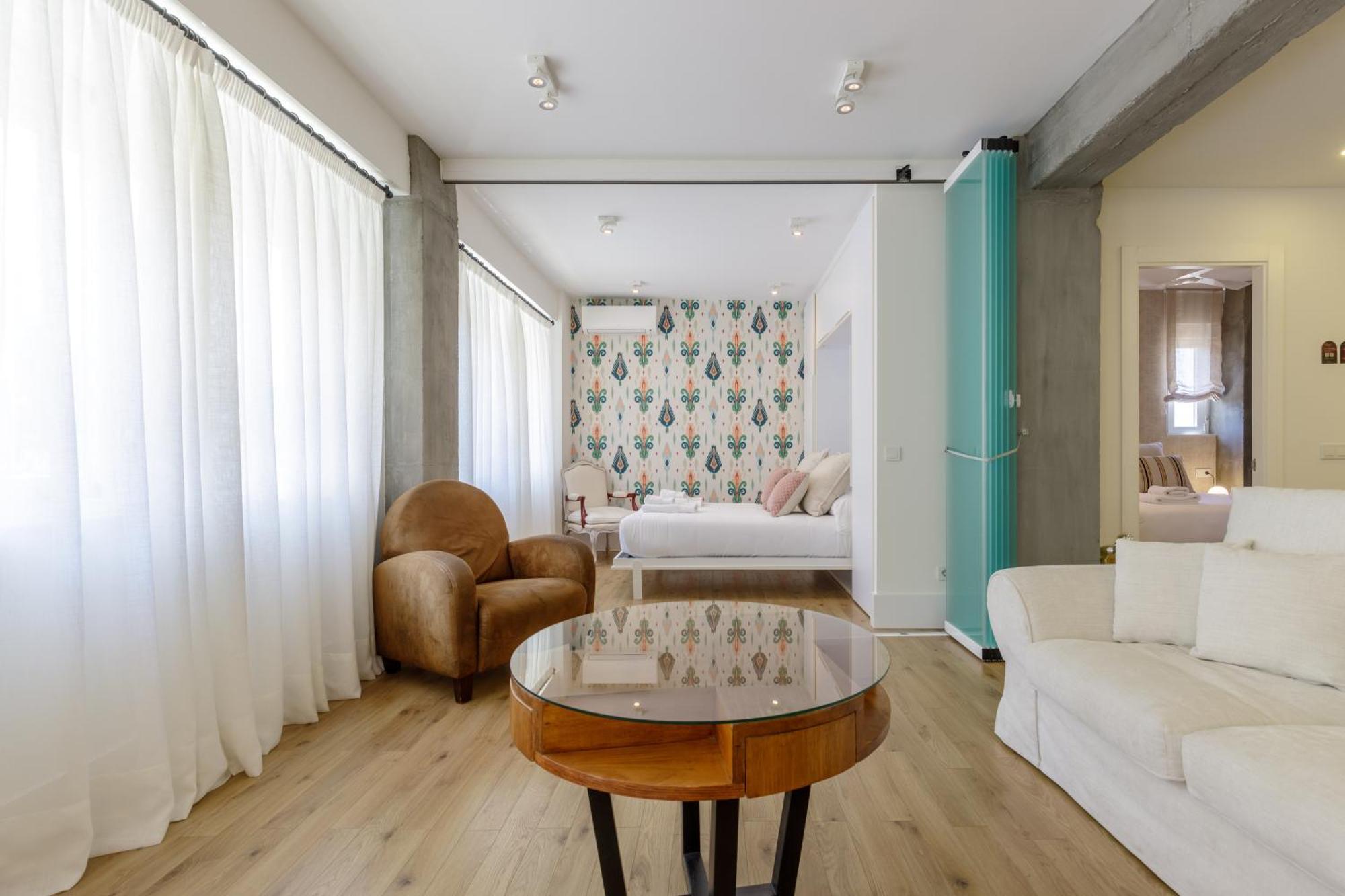 Six Apartments By Caleta Homes Malaga Ngoại thất bức ảnh