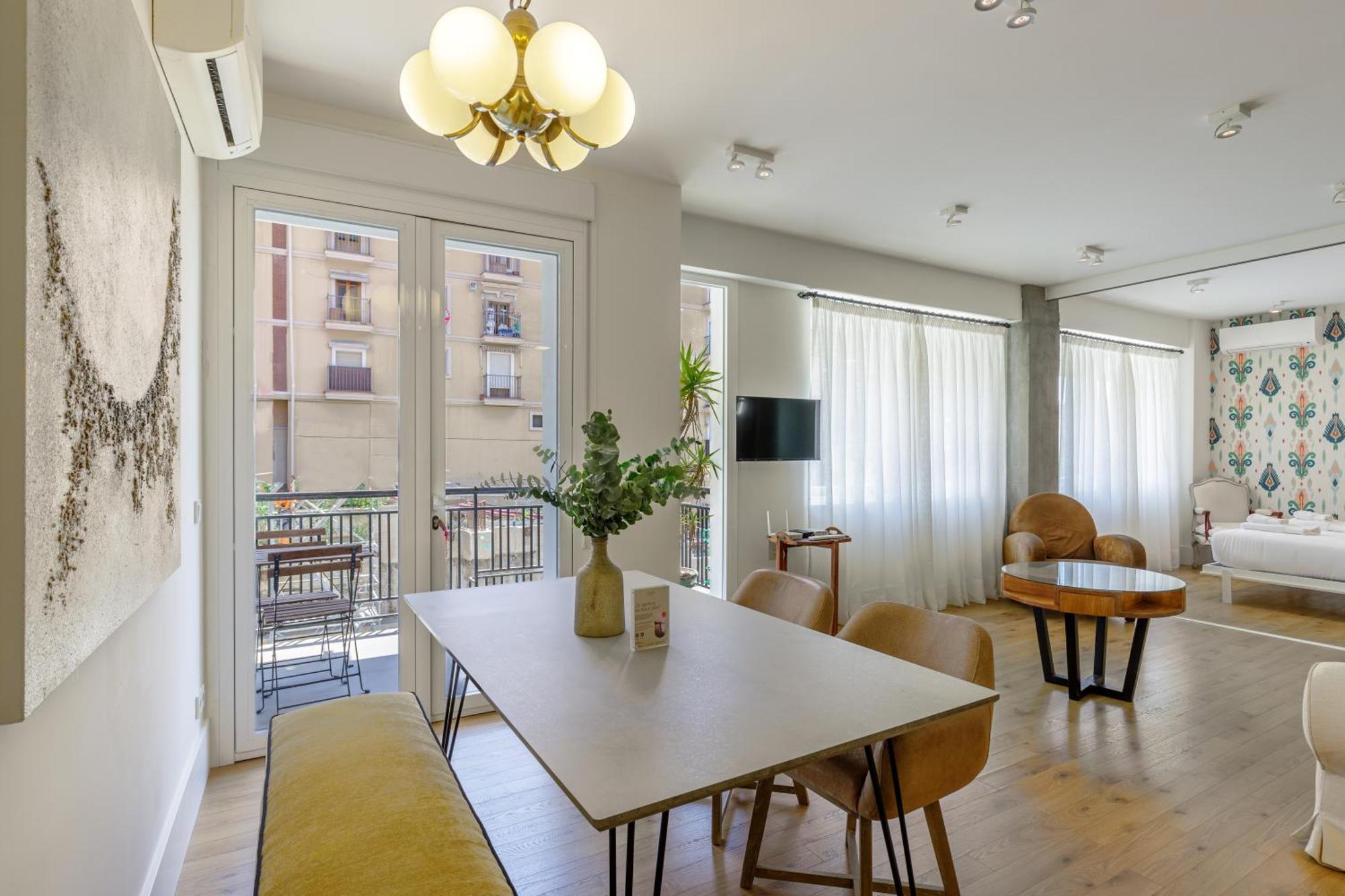 Six Apartments By Caleta Homes Malaga Ngoại thất bức ảnh
