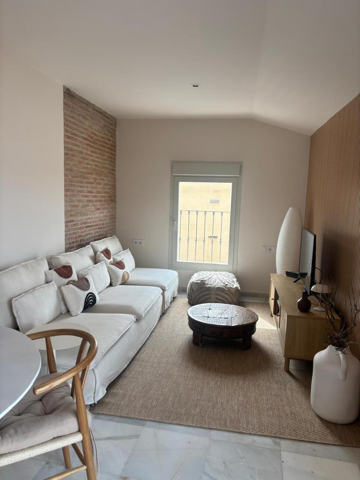 Six Apartments By Caleta Homes Malaga Ngoại thất bức ảnh