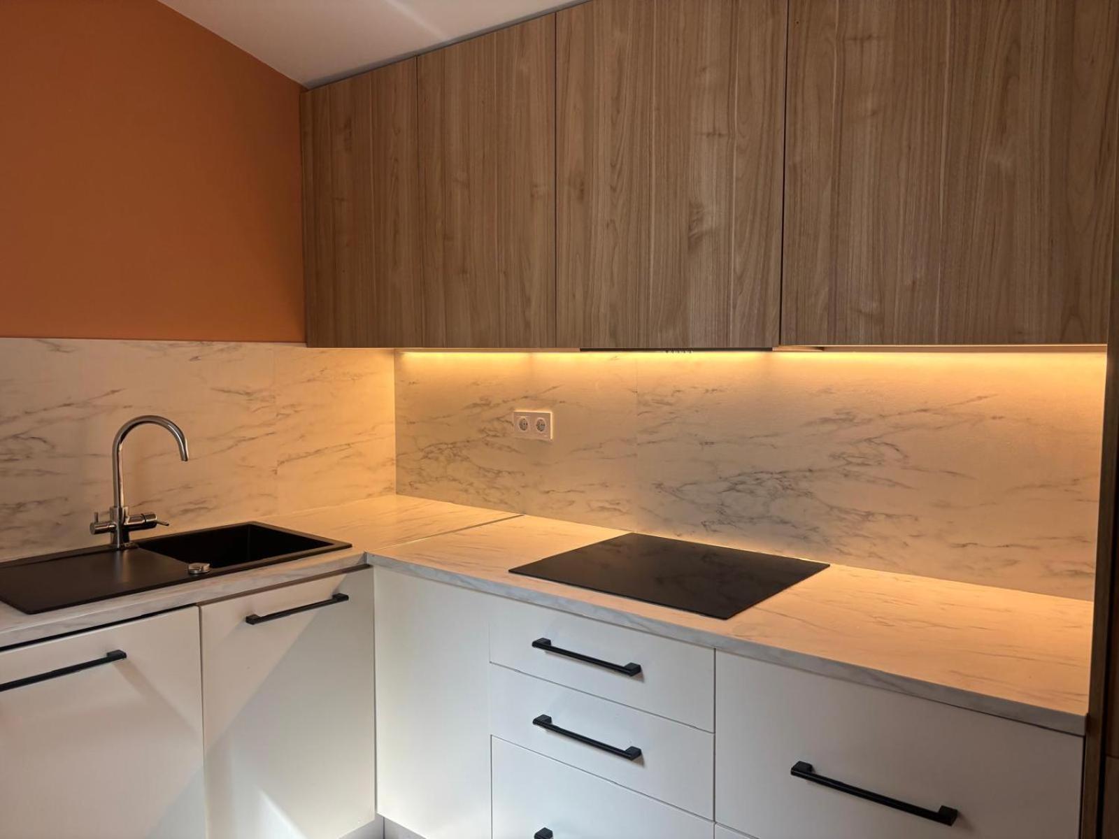 Six Apartments By Caleta Homes Malaga Ngoại thất bức ảnh