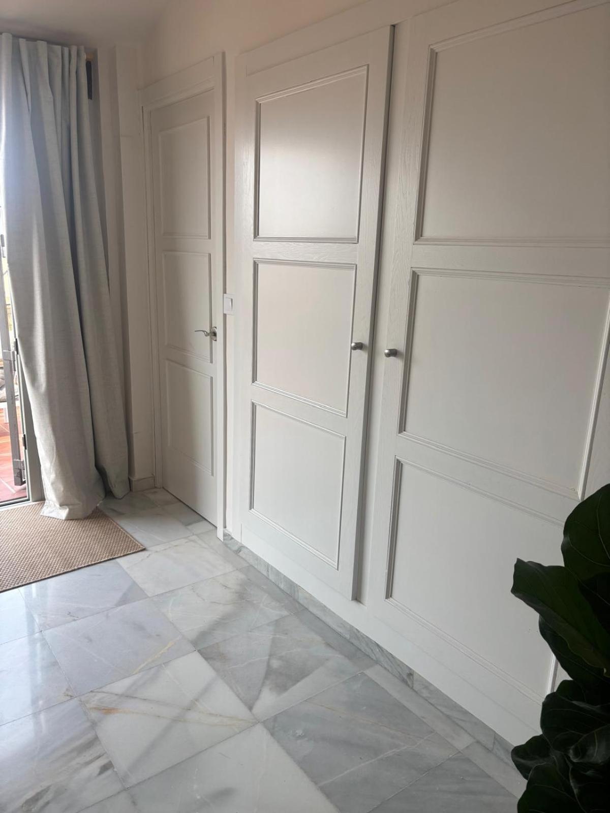 Six Apartments By Caleta Homes Malaga Ngoại thất bức ảnh